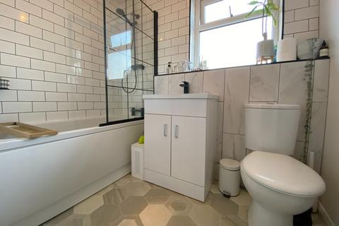 16 Becket Close, Deal, CT14 6UD