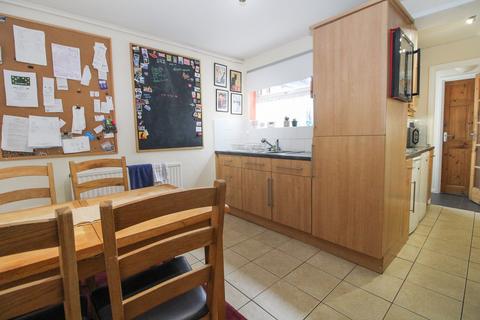 2 bedroom terraced house for sale, Lawrence Road, Biggleswade, SG18