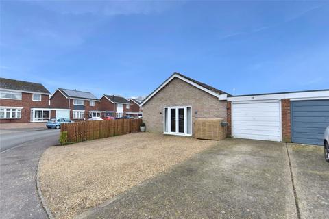 15 Blackbird Road, Beck Row, Bury St Edmunds, IP28 8HL