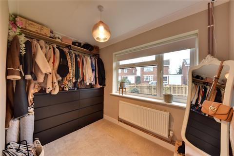 15 Blackbird Road, Beck Row, Bury St Edmunds, IP28 8HL