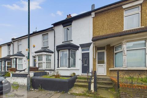 3 bedroom terraced house for sale, Bill Street Road, Strood, Rochester ME2 4RB