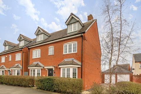 5 bedroom detached house for sale, Melrose Walk, Tewkesbury, Gloucestershire