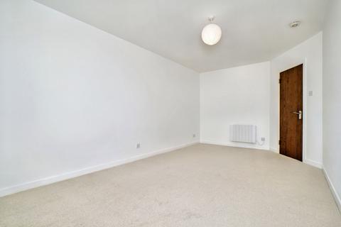 2 bedroom flat for sale, 5/5 Hawthornden Place, Leith, Edinburgh, EH7 4RG