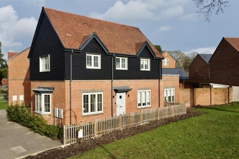 3 bedroom detached house for sale, Ridges Rise, Deepcut GU16