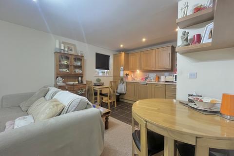 1 bedroom apartment for sale, Hampden Crescent, Bracknell, Berkshire