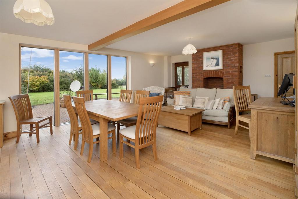 Kiddicott Farm2024kiddicott Farm (36)47.jpg