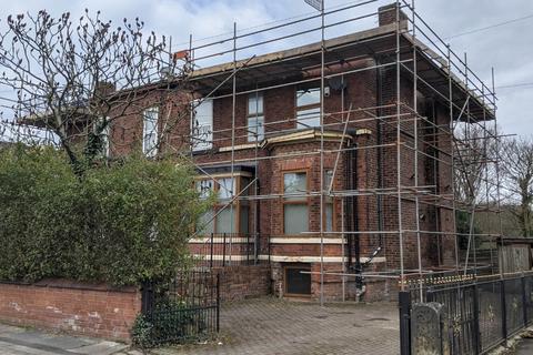 3 bedroom semi-detached house for sale, Oak Bank Avenue, Blackley, Manchester, M9