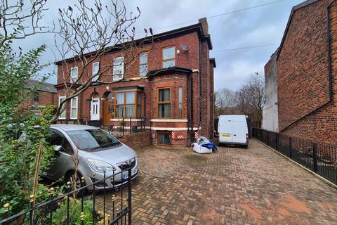 3 bedroom semi-detached house for sale, Oak Bank Avenue, Blackley, Manchester, M9