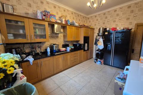 3 bedroom semi-detached house for sale, Oak Bank Avenue, Blackley, Manchester, M9