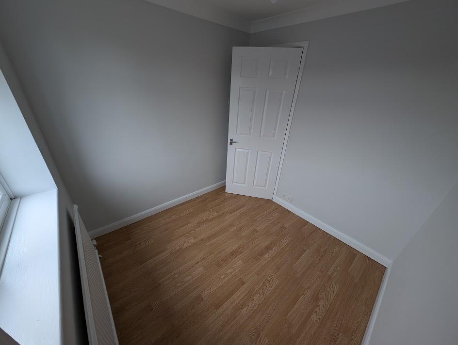 Bed 3.jpg