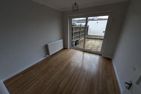 36 Lansdown, Yate, Bristol, BS37 4LR