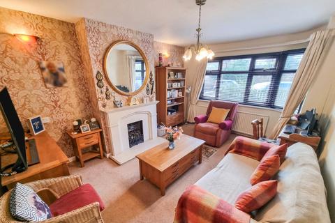 4 bedroom semi-detached house for sale, Oxenden Road, Farnham GU10