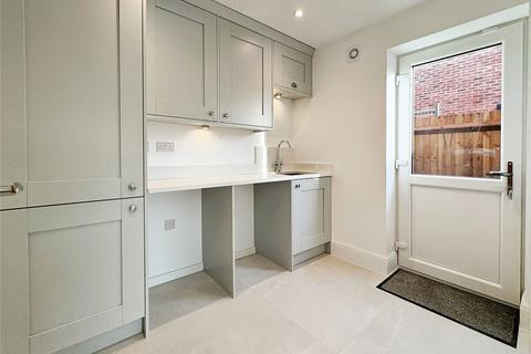 28 Coutts Avenue, Shorne, Gravesend, DA12 3HJ