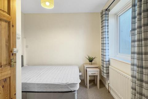 1 bedroom in a house share to rent, Mowbray Road, Cambridge CB1