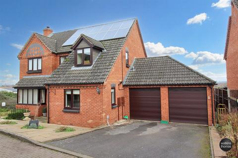 4 bedroom detached house for sale, Bullingham Lane, Hereford, HR2