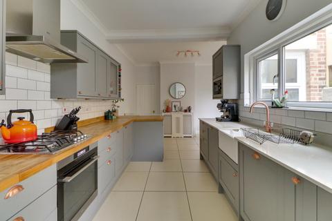 3 bedroom terraced house for sale, Dunbar Road, Southsea