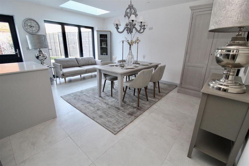 Open Plan Kitchen/Dining/Reception Room