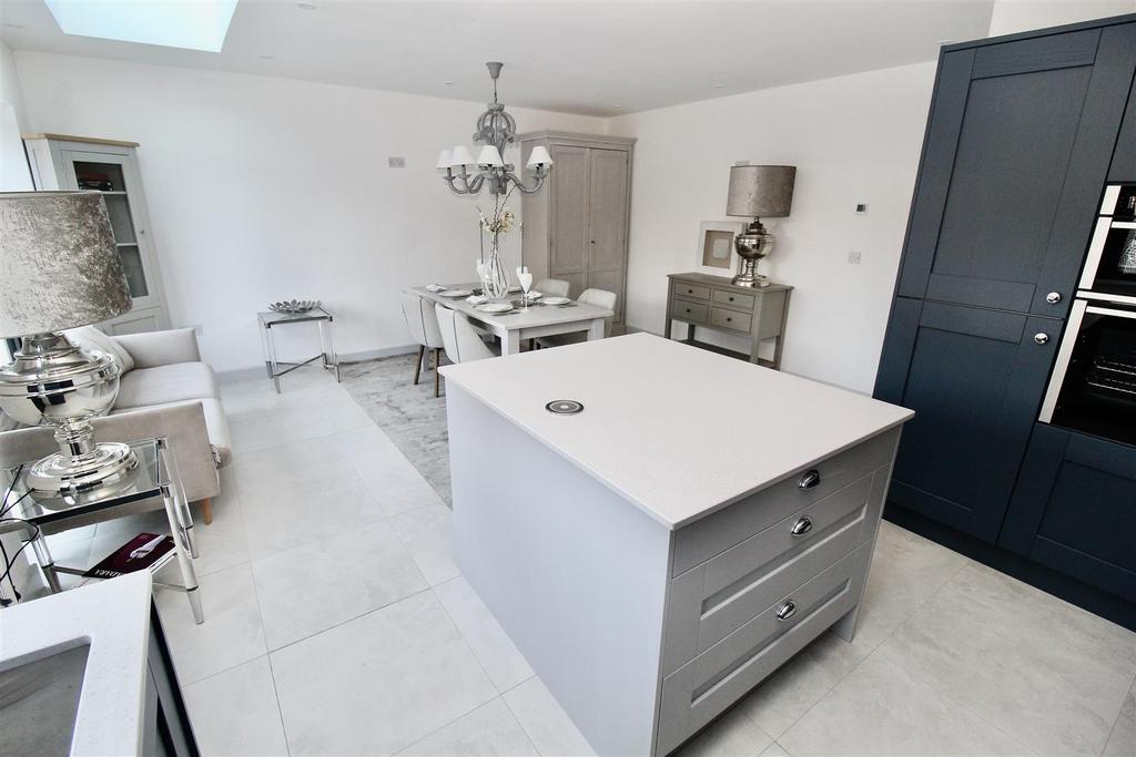 Open Plan Kitchen/Dining/Reception Room