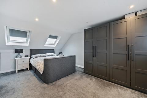 19 Staines Avenue, Cheam, Sutton, SM3 9BE