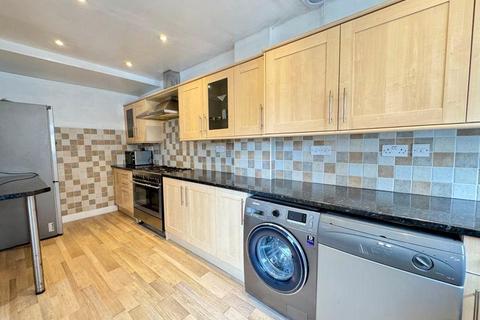 4 bedroom terraced house for sale, Queen Alexandra Road, North Shields NE29