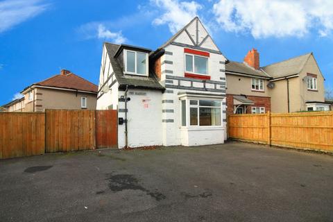 3 bedroom end of terrace house for sale, The Quadrant, North Shields NE29