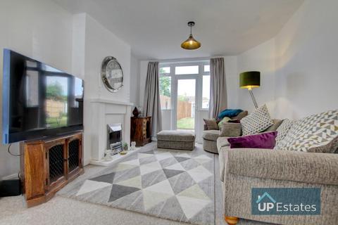 47 Ashington Grove, Coventry, CV3 4DF