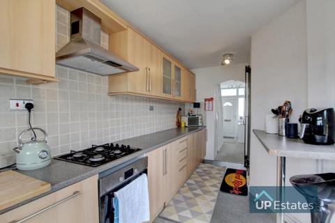 47 Ashington Grove, Coventry, CV3 4DF