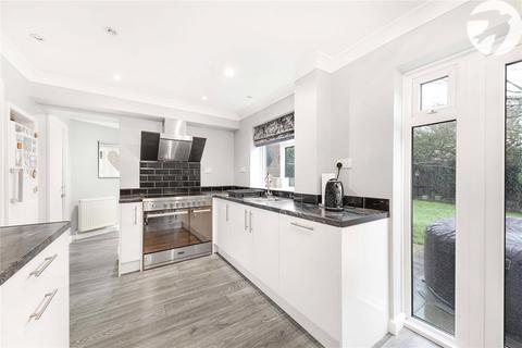 8 Allendale Close, Dartford, DA2 6JP