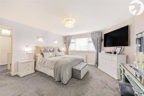 8 Allendale Close, Dartford, DA2 6JP
