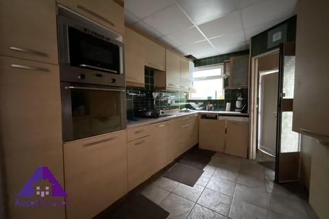 1 bedroom detached bungalow for sale, The Hall, Hall Lane, Abertillery, NP13 1AB