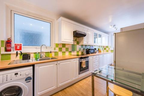 2 bedroom flat for sale, 12 Wellington Way, London E3