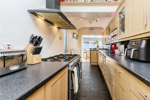 46 Greenway, Crewe, CW1 4JN