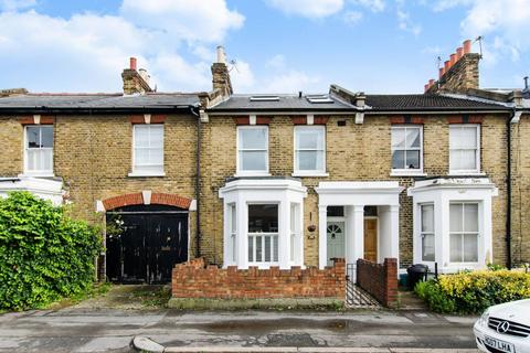 4 bedroom terraced house to rent, Gladstone Road, Wimbledon, London, SW19