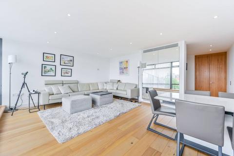 4 bedroom flat for sale, Parliament View, Albert Embankment, London, SE1