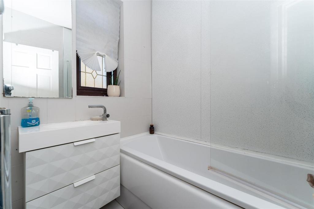 457 Uxbridge Road Bath.jpg
