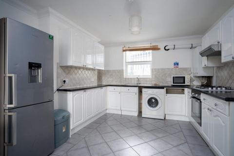 5 bedroom terraced house to rent, Wakefield Road, Brighton BN2