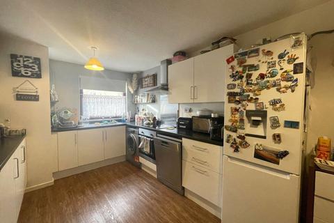 3 bedroom house to rent, Winyates, Orton Goldhay, Peterborough