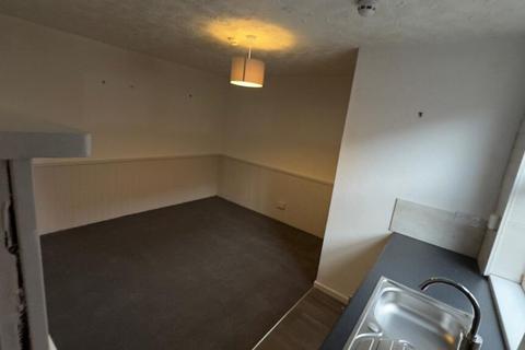 1 bedroom apartment to rent, Mitford Place, Armley, Leeds, LS12 1NH