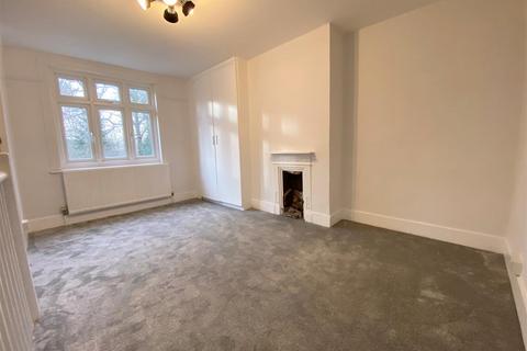 1 bedroom end of terrace house to rent, Lower Woodside Cottages, Brookmans Park AL9