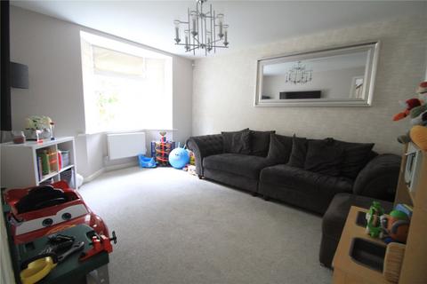 3 bedroom end of terrace house to rent, Henry Road, Southampton SO31