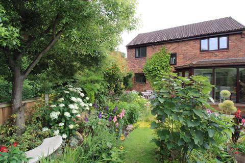 4 bedroom detached house for sale, Codling Road, Bury St. Edmunds IP32