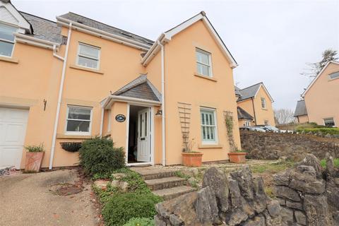 5 bedroom detached house to rent, Snowdrop Cottage, 6 The Vines, Colwinston, CF71 7NB