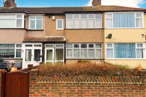 3 bedroom terraced house for sale, 125 Linley Crescent, Romford, Essex, RM7 8RB