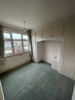 125 Linley Crescent, Romford, RM7 8RB