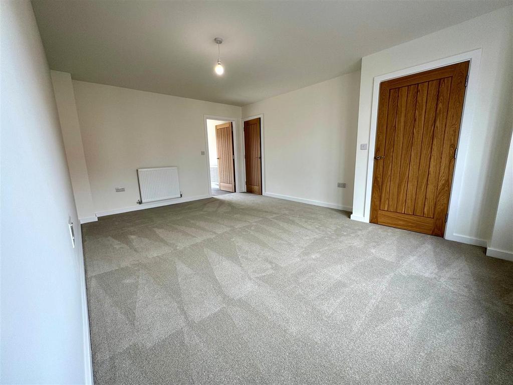 Living room 1.jpg