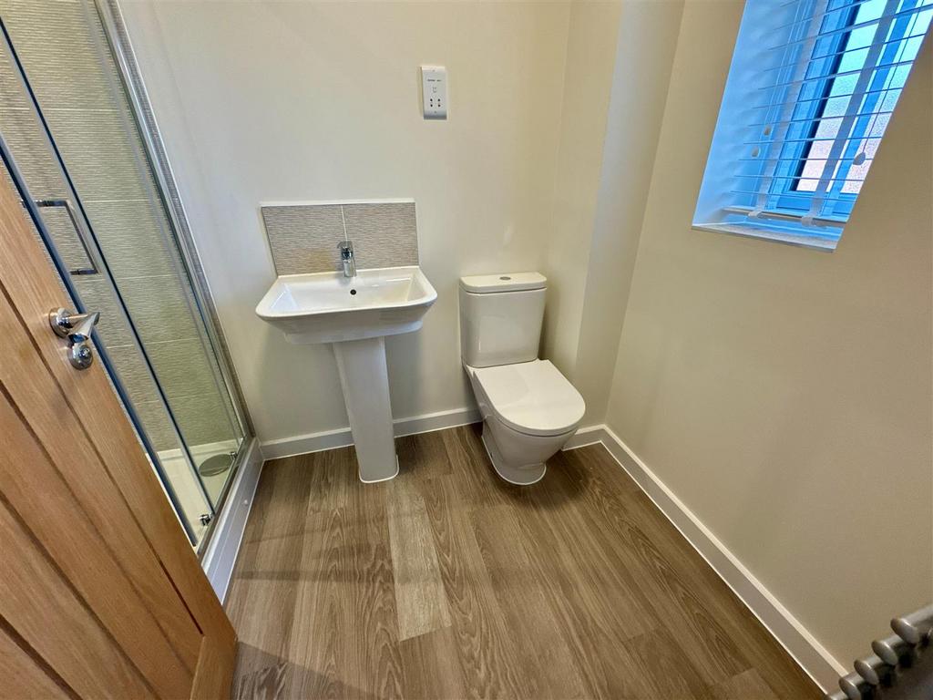 Ensuite.jpg