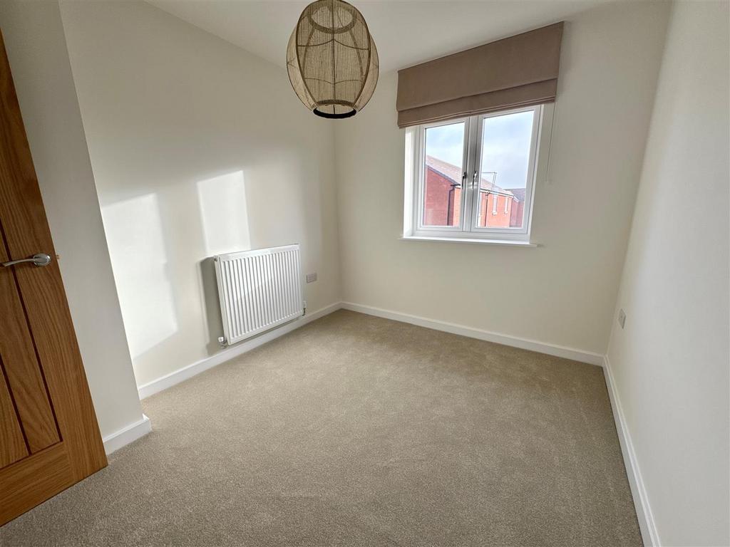Bedroom 2.jpg