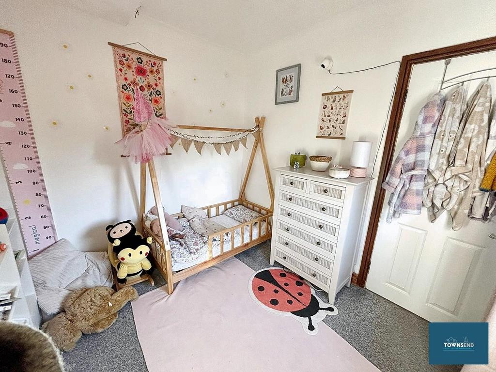 Bedroom 3.jpg