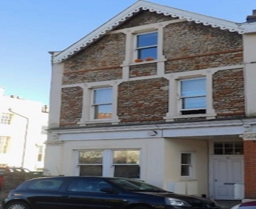 A charming exterior view of the property showca...