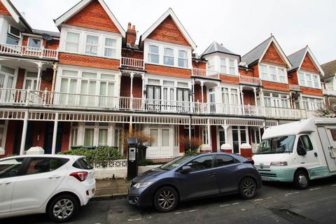 Elms Avenue, Eastbourne, BN21 3DN